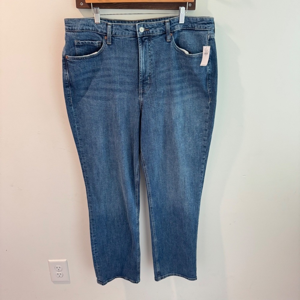 Old Navy Extra High-Rise Straight Jeans Medium Wash Harper Blue Denim 16 NWT